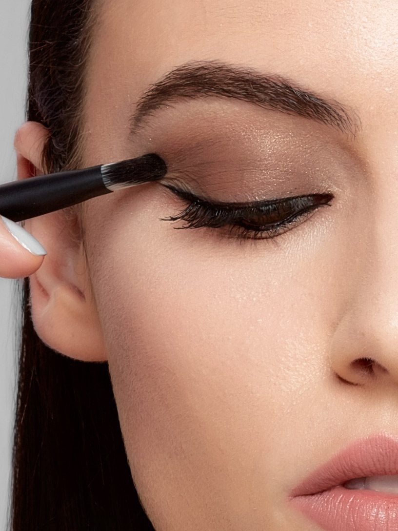 Light_LastingTransformation_GetTheLook_Step2
