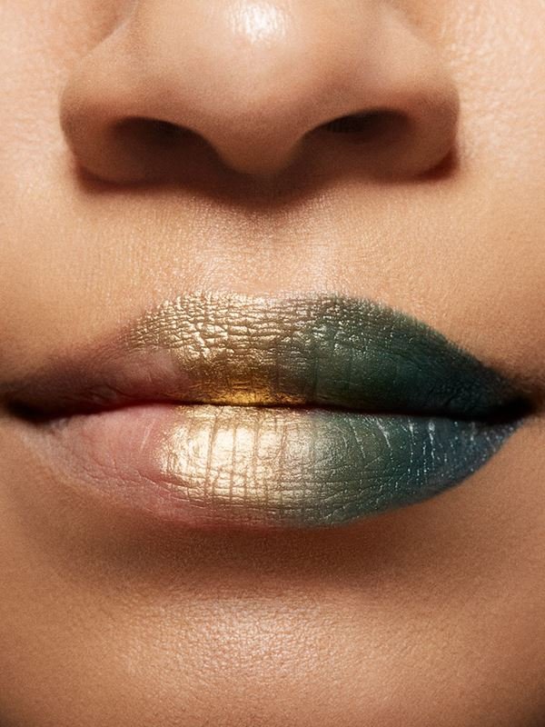 maybelline-tip-tutorial-halloween-rainbow-lip-look-step-3-3x4