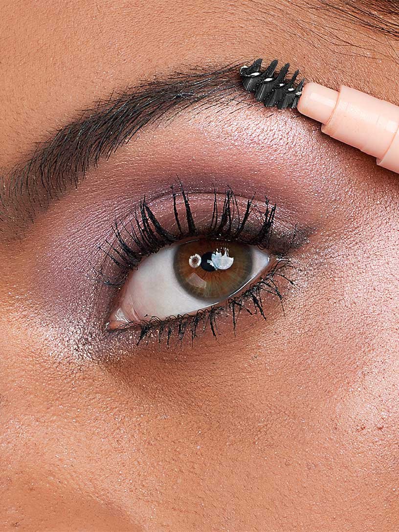 Ashley_RomanticMakeupLook_Step2