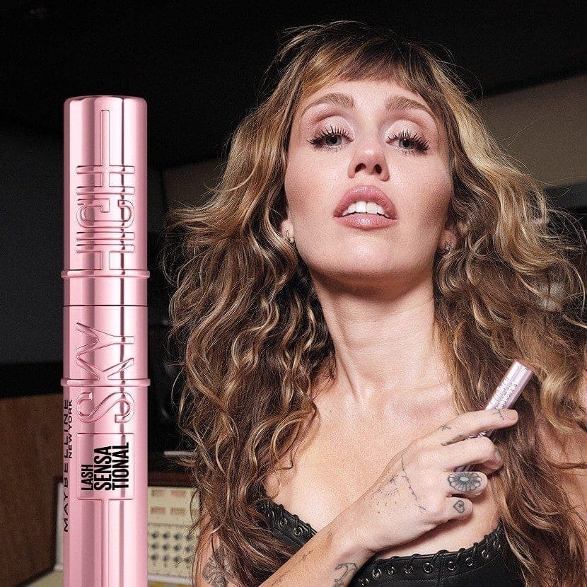 :https://www.maybelline.ca/fr-ca/all-products/eye-makeup/mascara/lash-sensational-sky-high-washable-mascara-makeup?variant=Blackest+Black