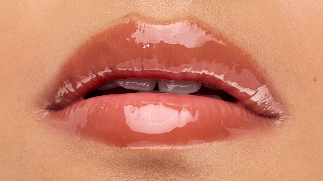 mny liftergel lipgloss pdp beforeafter after dmi