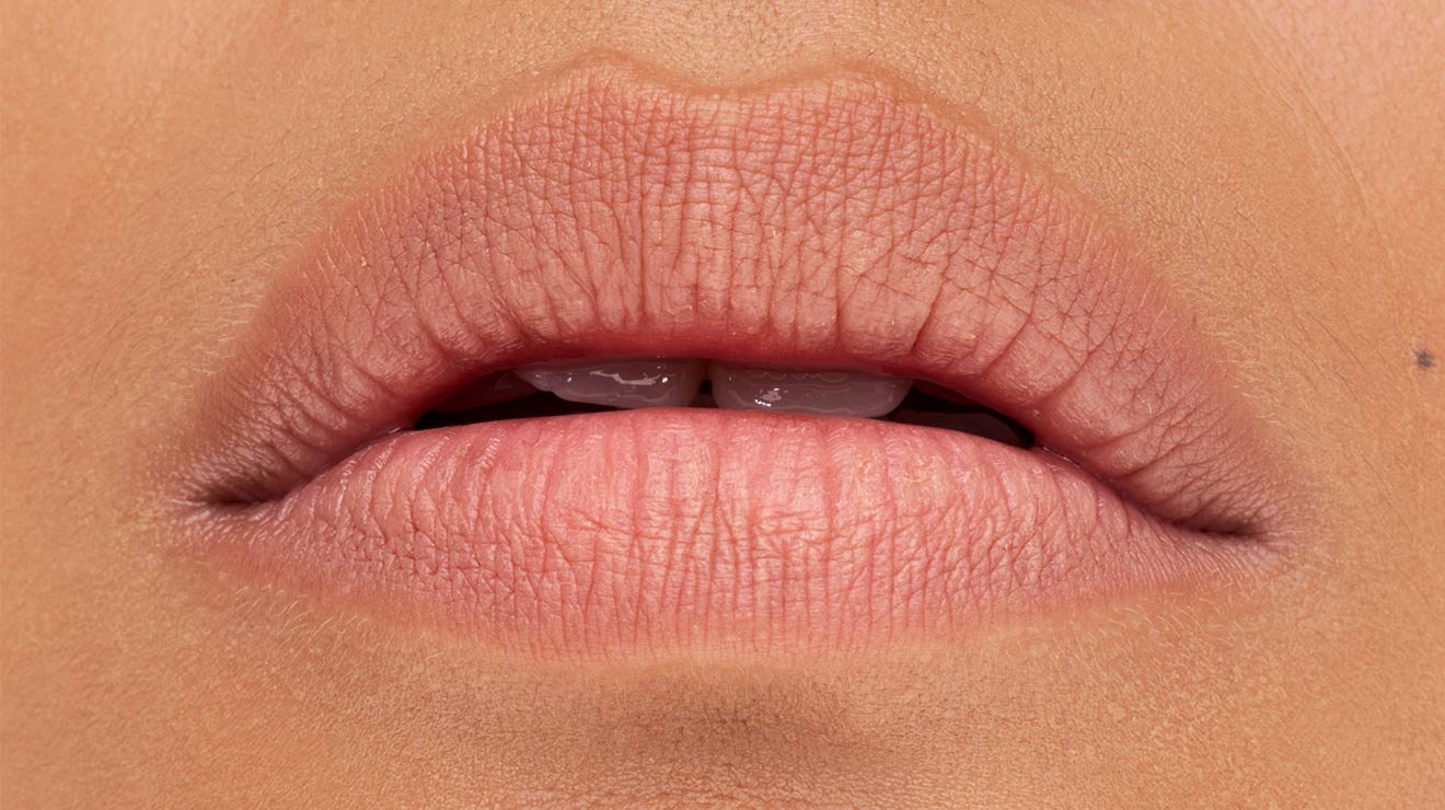 mny liftergel lipgloss pdp beforeafter before dmi