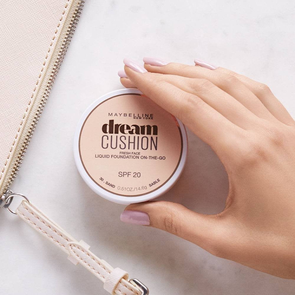 maybelline-dream-cushion-liquid-foundation-travel-makeup-1x1